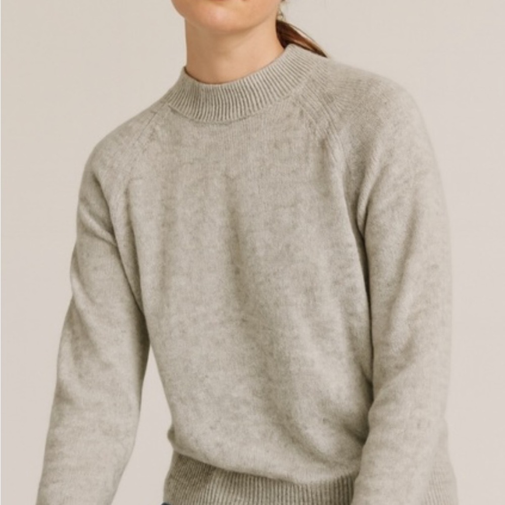 Everlane Navy Cotton Mock Neck Sweater, Size Small.